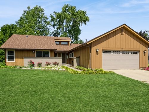 468 Tanglewood Dr, Gurnee, IL, 60031-3473 | Card Image