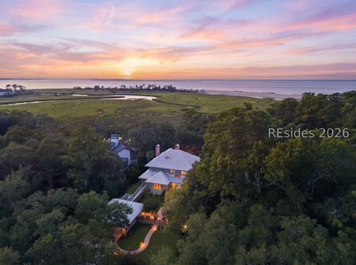 70 Deerfield Rd, Hilton Head Island, SC, 29926-1939 | Card Image