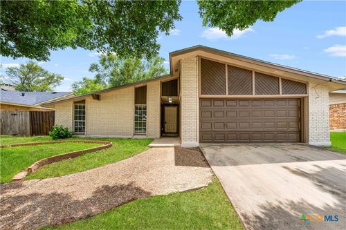 5001 Wedgewood Dr, Schertz, TX, 78108-2157 | Card Image