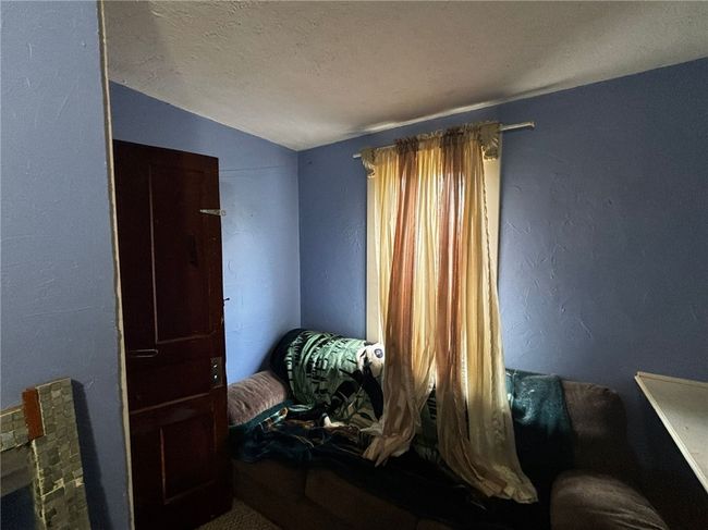 135 Hamilton Ave, House other with 3 bedrooms, 1 bathrooms and null parking in Vandergrift - WML PA | Image 11