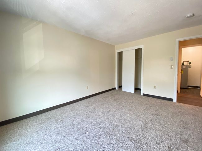 APT-303 - 173 Eastern Ave, Condo with 2 bedrooms, 1 bathrooms and null parking in Manchester NH | Image 28