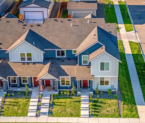 130 E Spirea Ln, Hayden, ID, 83835-7586 | Card Image