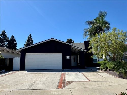 3187 W Westhaven Dr, Anaheim, CA, 92804-3110 | Card Image