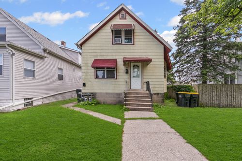 90 28th Pl, South Chicago Heights, IL, 60411-4782 | Card Image