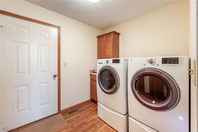 1089 Park Pl, Condo with 2 bedrooms, 2 bathrooms and null parking in Niles OH | Image 19