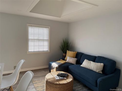 1 E Main St, Huntington, NY, 11743-2812 | Card Image