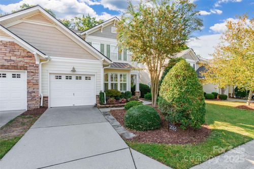2065 Calloway Pines Dr, Fort Mill, SC, 29708-7206 | Card Image