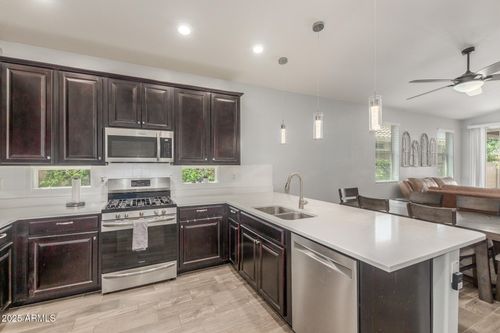 4136 W Palace Station Rd, New River, AZ, 85087-5800 | Card Image