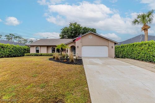 10590 Woodchuck Ln, BONITA SPRINGS, FL, 34135-6753 | Card Image