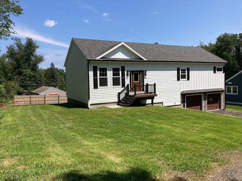 16 Iroquois St, Lanesborough, MA, 01237-9843 | Card Image