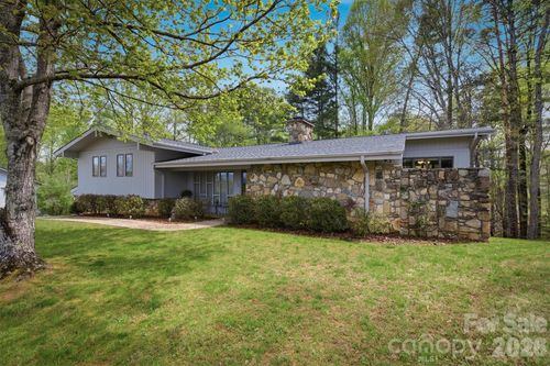 122 Lake Club Dr, Nebo, NC, 28761-7684 | Card Image