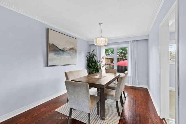 732 Royal York Rd, House other with 7 bedrooms, 4 bathrooms and 4 parking in Etobicoke ON | Image 9