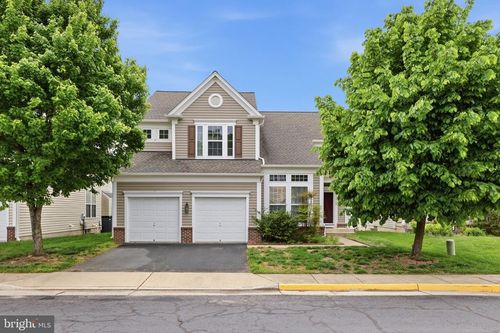 13512 Ann Grigsby Cir, CENTREVILLE, VA, 20120-2625 | Card Image