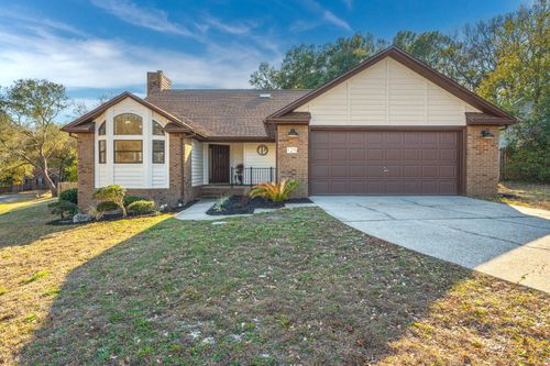 125 Claire Dr, Crestview, FL, 32536-9276 | Card Image