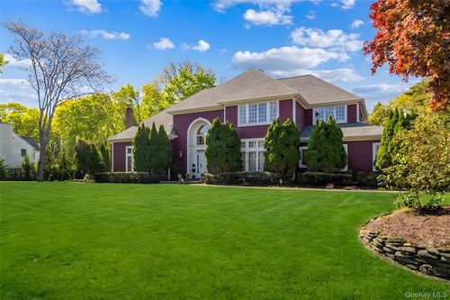 8 China Ln, Setauket, NY, 11733-4052 | Card Image