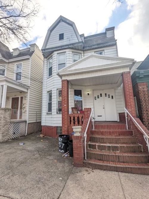 2-157 Glenwood Ave, Jersey City, NJ, 07306-5903 | Card Image
