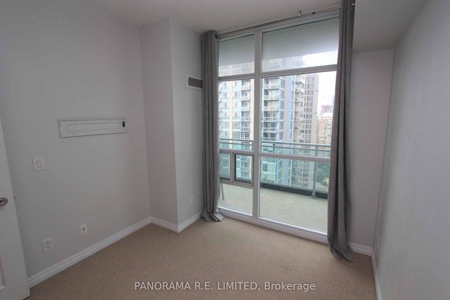2408 - 223 Webb Dr, Condo with 1 bedrooms, 1 bathrooms and 1 parking in Mississauga ON | Image 11