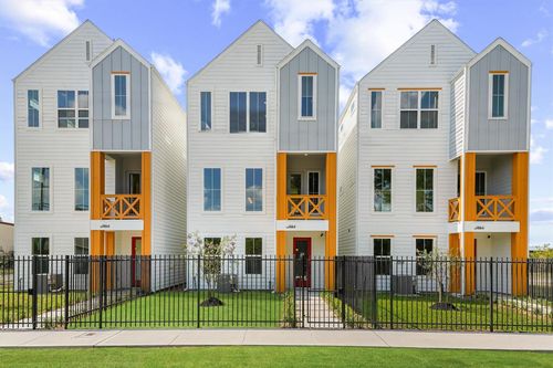 a-3903 Pinemont Dr, Houston, TX, 77018-1101 | Card Image