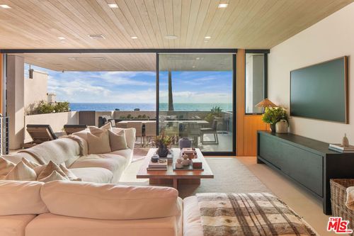 4016 The Strand, Manhattan Beach, CA, 90266-3151 | Card Image