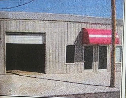620 E Bain St, Ozark, MO, 65721-8408 | Card Image