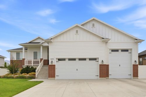 3202 S Straight St, West Haven, UT, 84401-9174 | Card Image