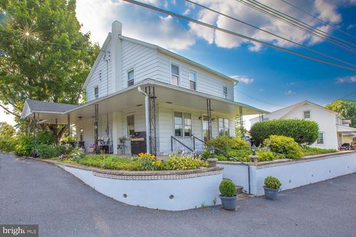 155 Bowers Rd, MERTZTOWN, PA, 19539-9777 | Card Image