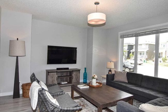 828 West Lakeview Drive, House other with 3 bedrooms, 3 bathrooms and 4 parking in Chestermere AB | Image 8