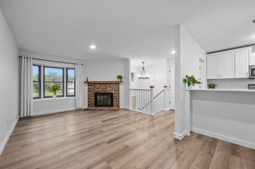 4113 Cj Cir Se, Prior Lake, MN, 55372-2403 | Card Image