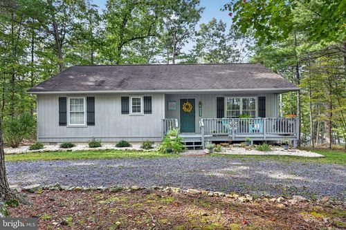 567 Basswood Ln, MOUNT JACKSON, VA, 22842-8420 | Card Image