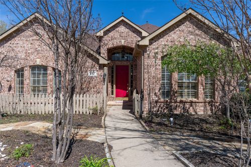 201 Oregon Trl, Argyle, TX, 76226-3925 | Card Image