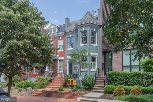 629 5th St Ne, WASHINGTON, DC, 20002-5201 | Card Image