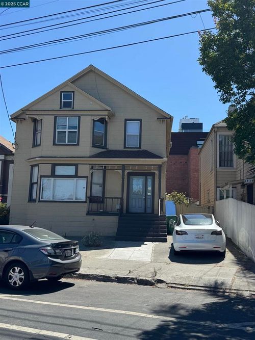 1436 Peralta St, Oakland, CA, 94607-2018 | Card Image