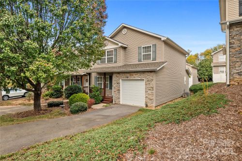 204 Pembrook Rd, Swannanoa, NC, 28778-9311 | Card Image