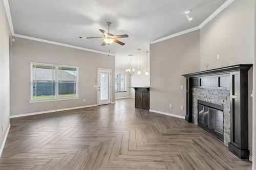 10512 Se 25th St, Midwest City, OK, 73130-3064 | Card Image