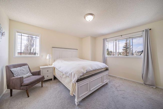50 Panatella Park Nw, Home with 4 bedrooms, 2 bathrooms and 2 parking in Calgary AB | Image 12