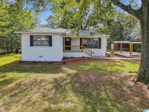 2123 28th Ave N, HUEYTOWN, AL, 35023-3236 | Card Image