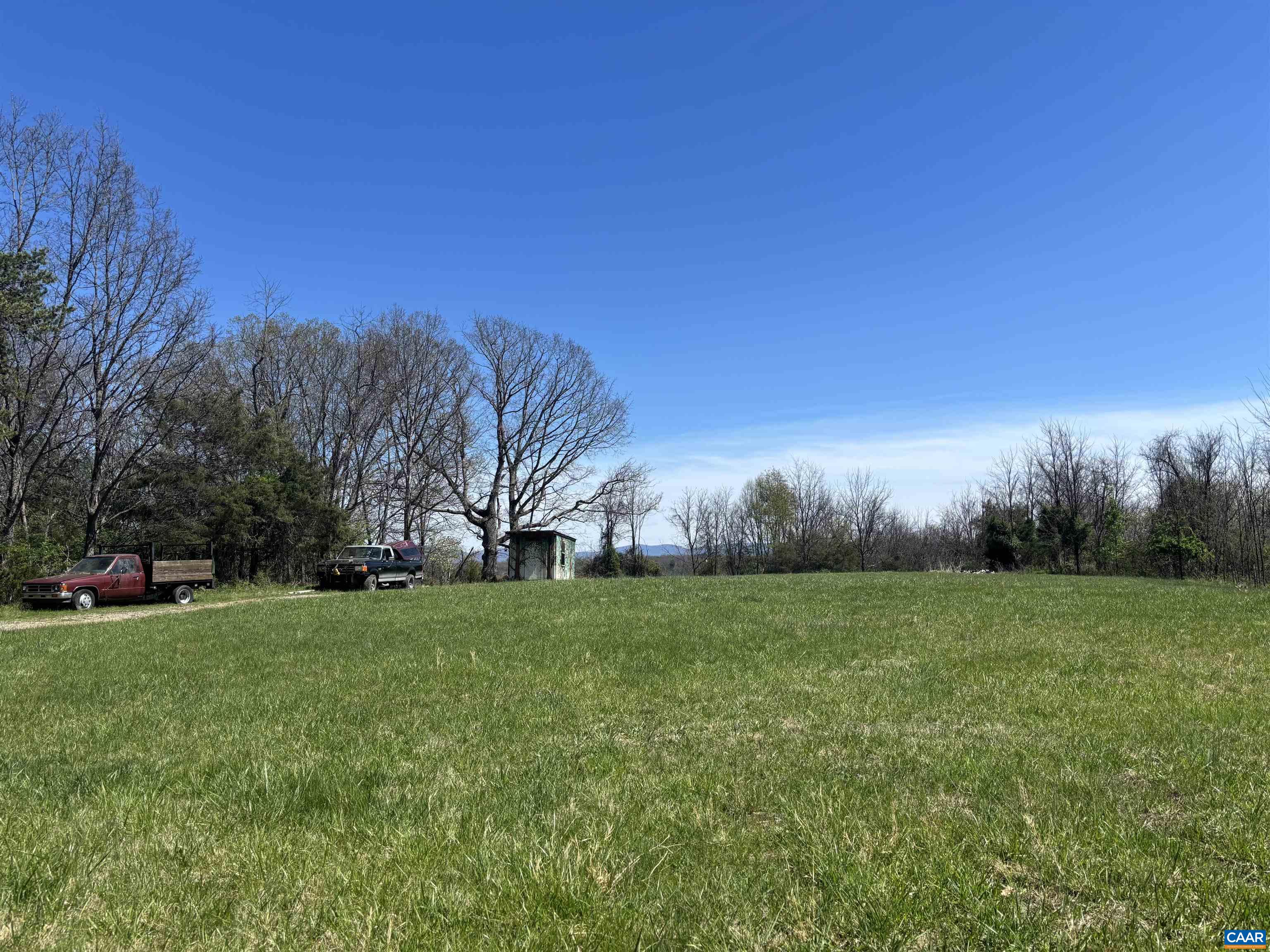 Land in Staunton 5