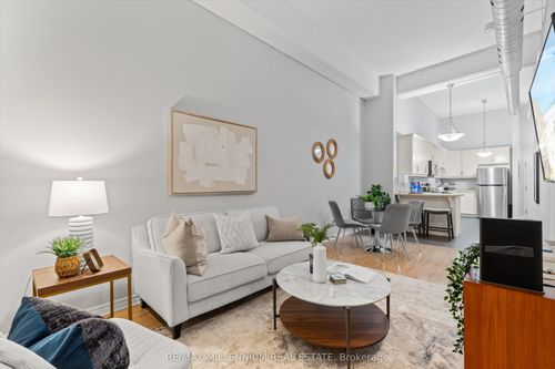 212-80 King William St, Hamilton, ON, L8R0A1 | Card Image