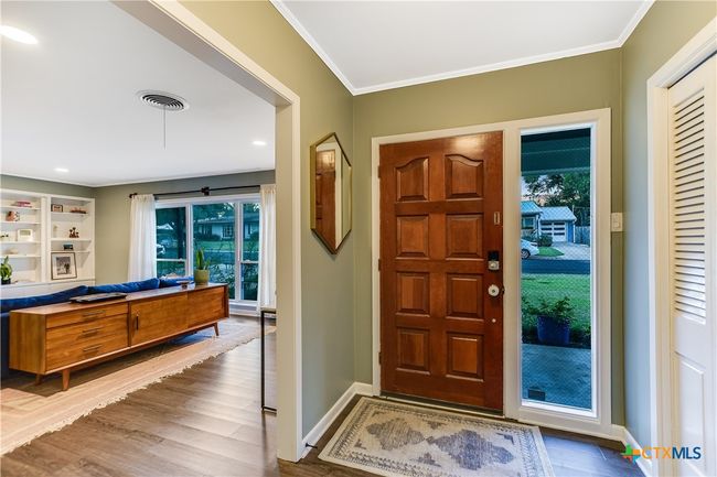 1504 E 18 Th St, House other with 4 bedrooms, 2 bathrooms and null parking in Georgetown TX | Image 5
