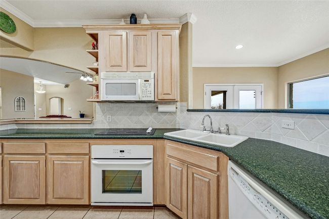 1370 Sunset Vw, House other with 3 bedrooms, 2 bathrooms and 4 parking in Fischer TX | Image 11