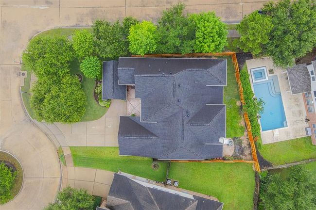 Aerial view of the home. | Image 40