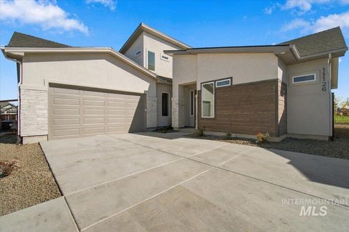 11126 S Corballis Ln, Kuna, ID, 83634-1158 | Card Image