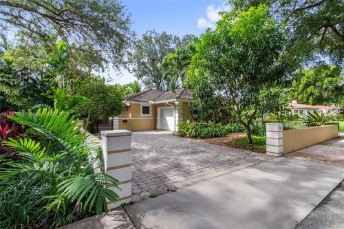 1512 San Rafael Ave, Coral Gables, FL, 33134-6242 | Card Image