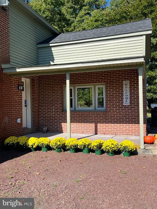 767 Ridge Rd, TELFORD, PA, 18969-1526 | Card Image