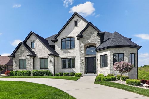 11022 Fawn View Cir, Orland Park, IL, 60467-1062 | Card Image