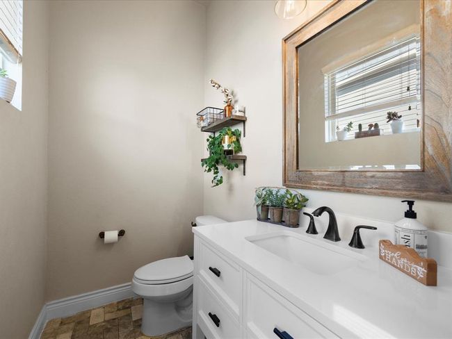 8322 Sands Bank Ln, House other with 4 bedrooms, 5 bathrooms and 2 parking in Conroe TX | Image 25
