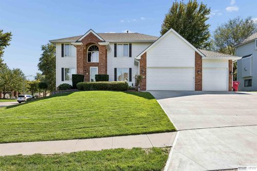 801 Graham Drive, Papillion, NE, 68046 | Card Image