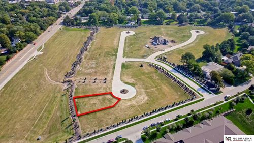 2210 Autumn Ct, Lincoln, NE, 68512 | Card Image