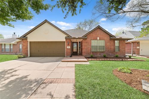 19311 Scarlet Cove Dr, Tomball, TX, 77375-1733 | Card Image