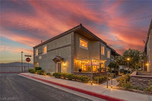 10443 Kitty Joyce Ave, Las Vegas, NV, 89129-3309 | Card Image